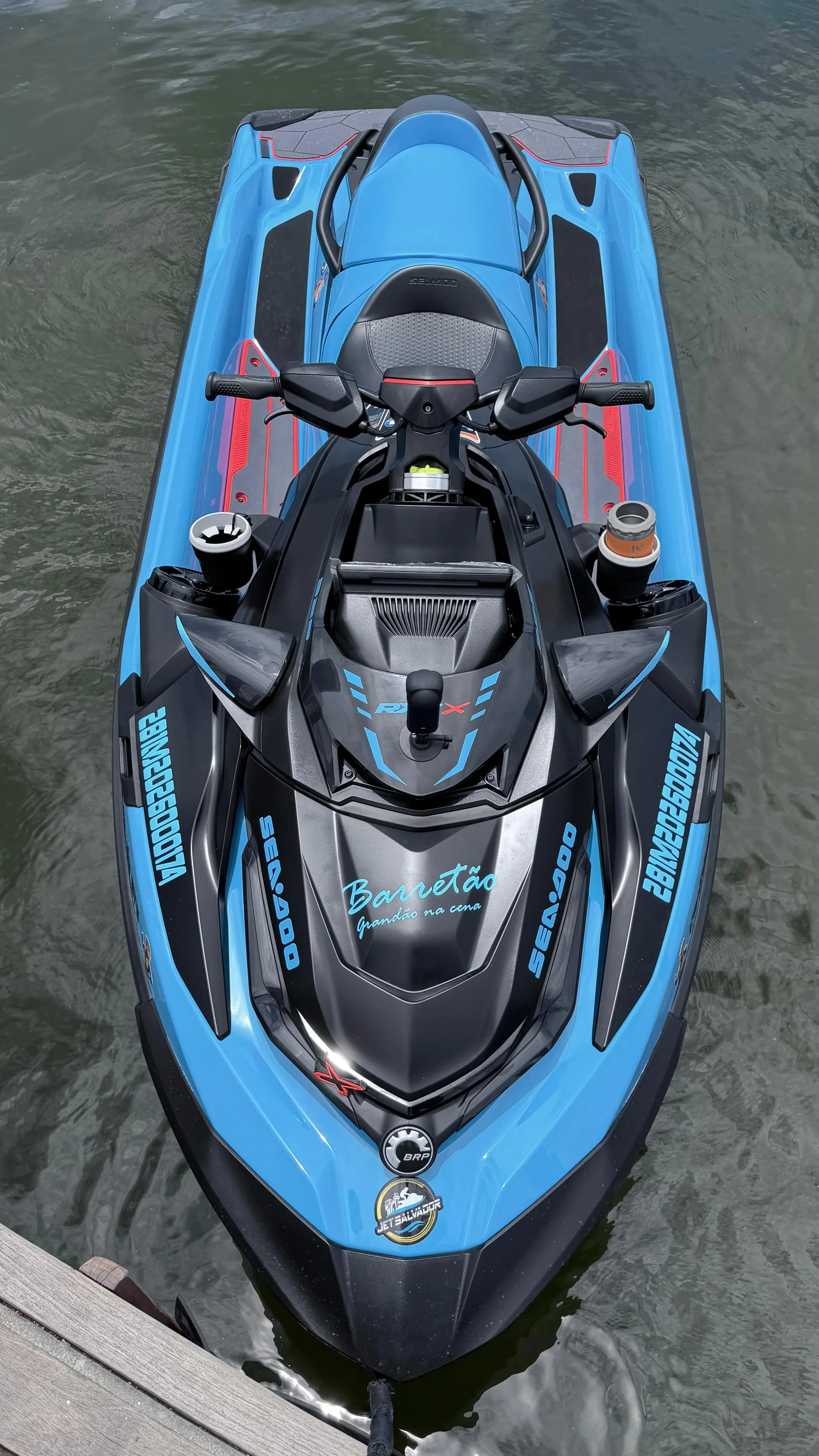 Aluguel de jetski e lancha com desconto